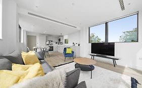 Executive Apartments In Bermondsey Free Wifi & Aircon By City Stay Aparts London
